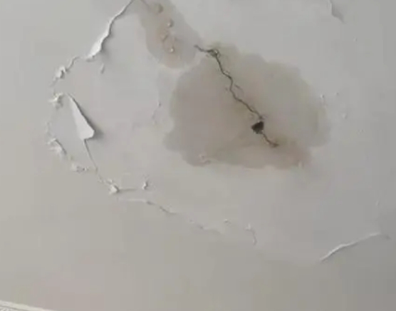麻章阳台漏水维修公司分享下屋面防水工程质量问题原因分析